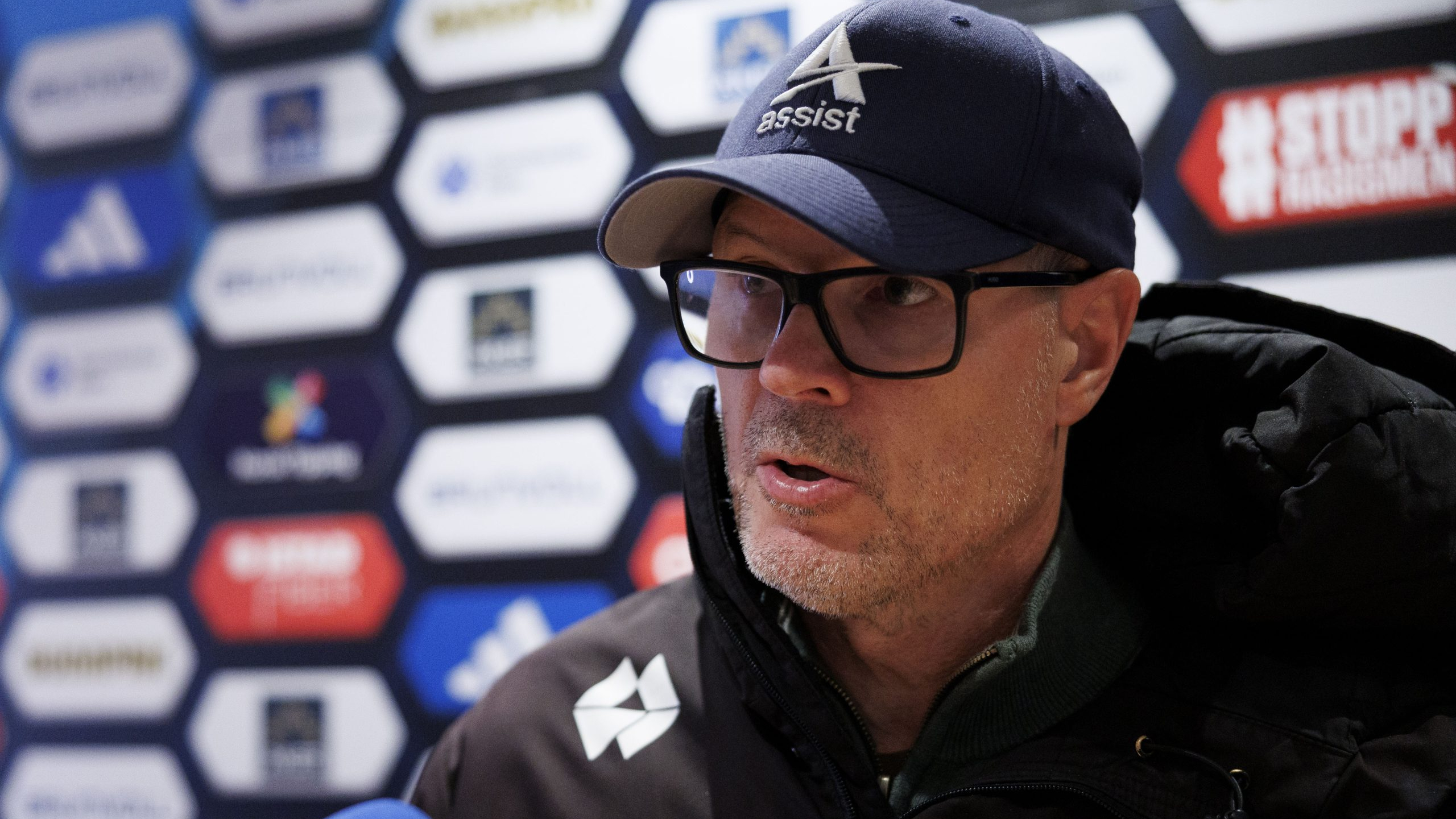 Kjetil Rekdal intervjues etter kampen mellom Molde og Aalesund.